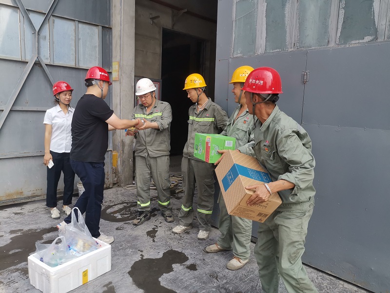 黃陵公司：戰(zhàn)高溫 防汛情 穩(wěn)生產