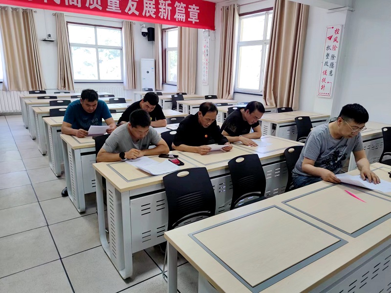 智引公司黃陵項(xiàng)目部開(kāi)展安全專項(xiàng)培訓(xùn)