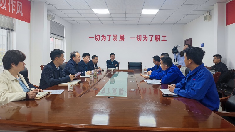 漢中市人大常委會副主任、勉縣縣委書記黎建軍到賽柯瑞思公司調研指導工作